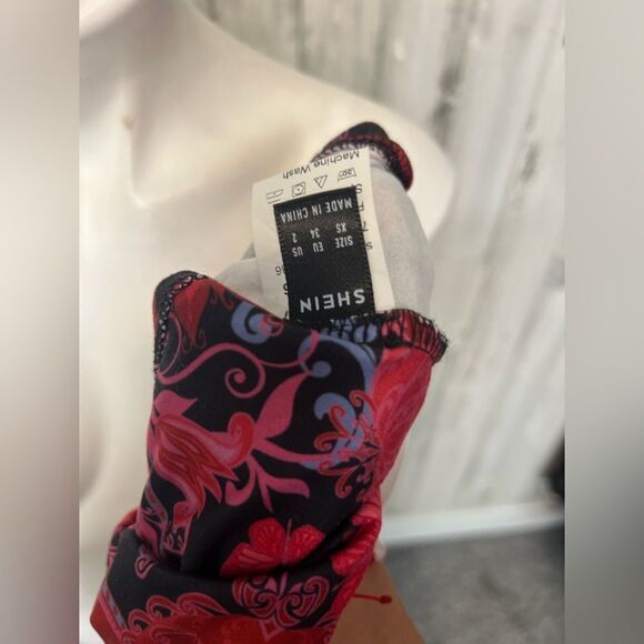 Crop top - Picture 2 of 5